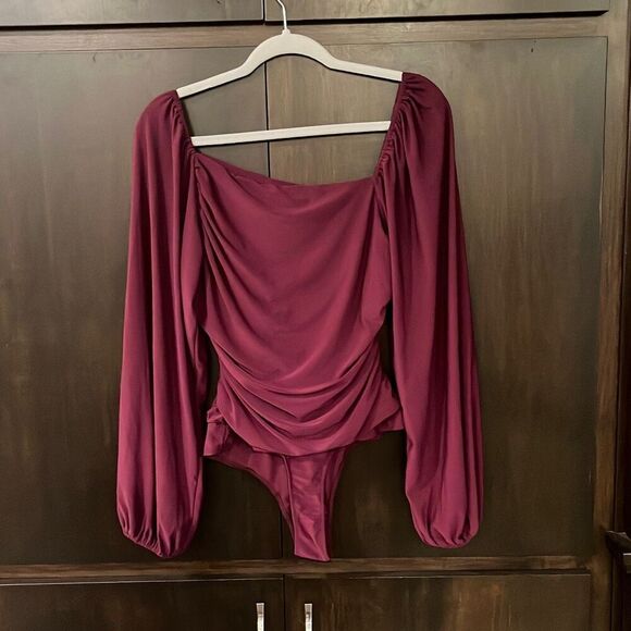NWT Lulus Anything But Average Plum Purple Ruched Balloon Sleeve Bodysuit Large - Picture 3 of 6